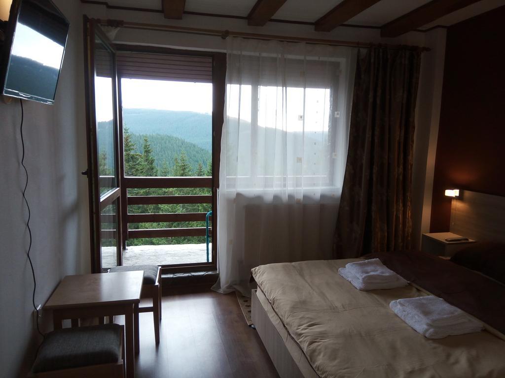Vila Panda Hotel Ranca Exterior photo